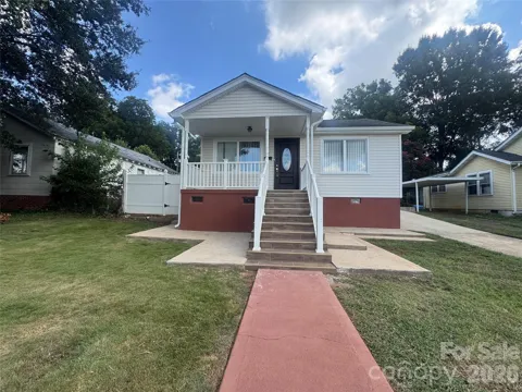 1142 Eisenhower Road