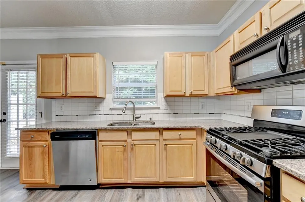 5634 Lawley Drive Johns Creek, GA 30022