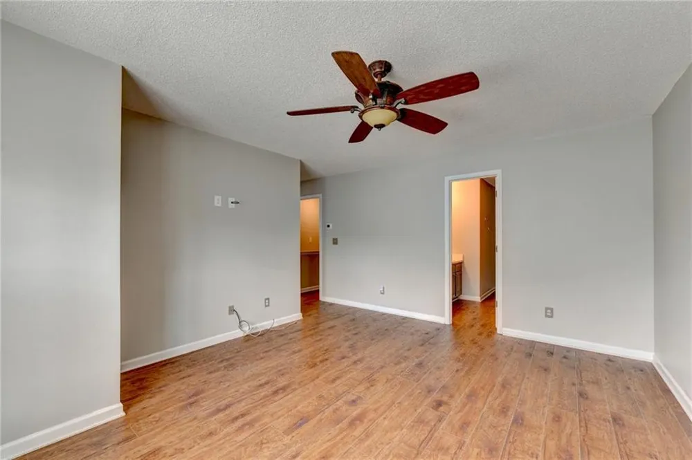 5634 Lawley Drive Johns Creek, GA 30022
