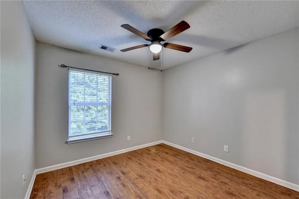 5634 Lawley Drive Johns Creek, GA 30022