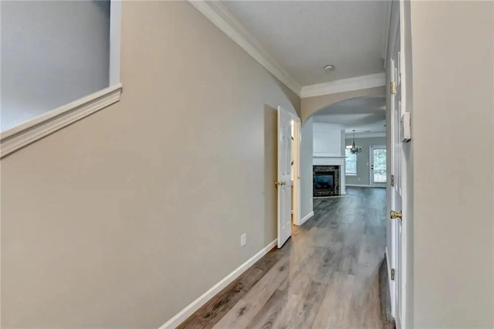 5634 Lawley Drive Johns Creek, GA 30022