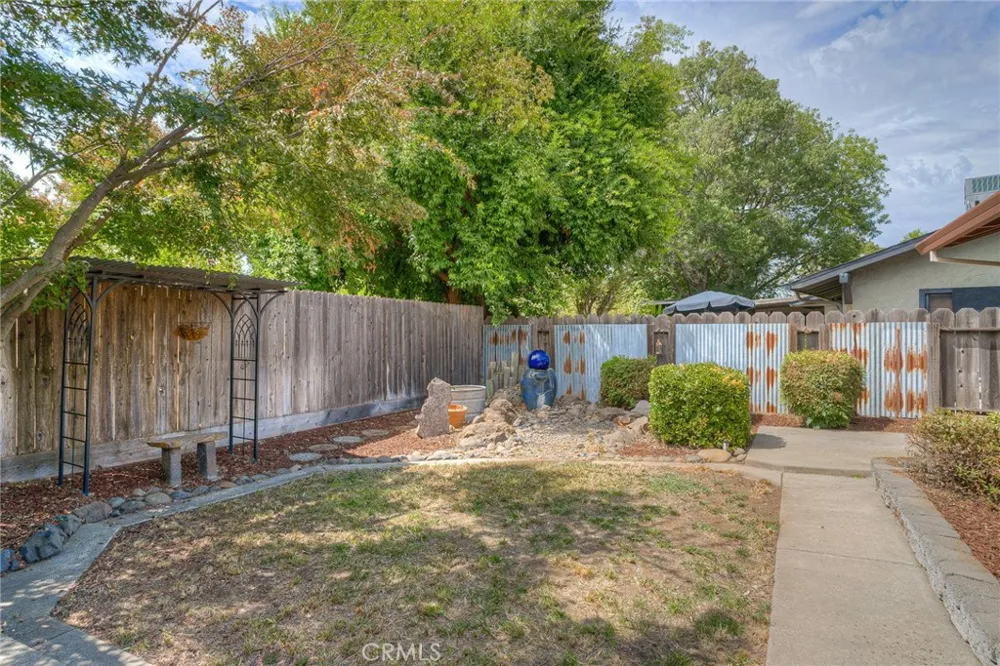 805 Madrone Avenue Chico, CA 95926
