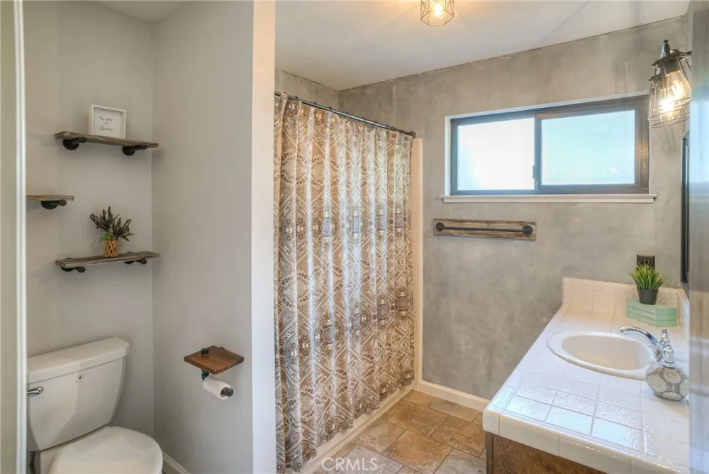 805 Madrone Avenue Chico, CA 95926