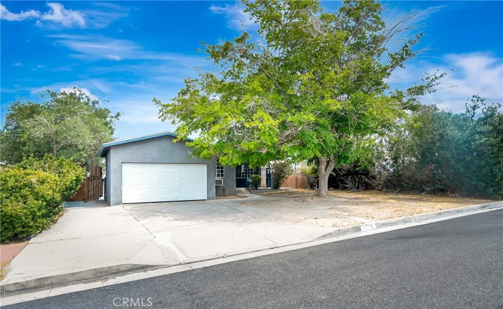 44258 Foxton Lancaster, CA 93535
