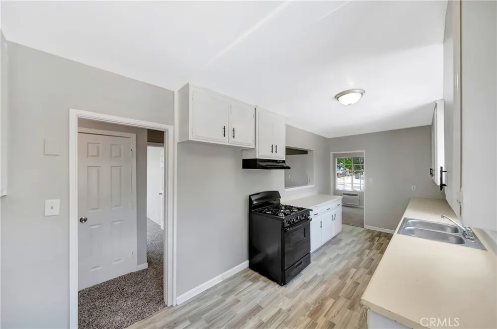 44258 Foxton Lancaster, CA 93535