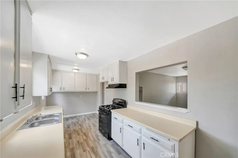 44258 Foxton Lancaster, CA 93535