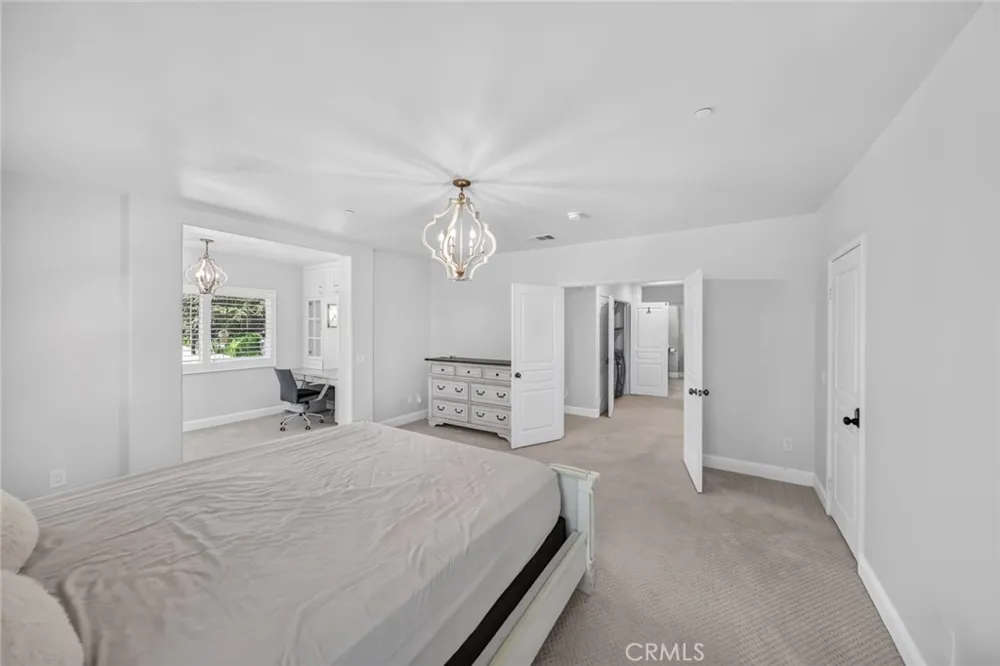 15 E Alegria Sierra Madre, CA 91024