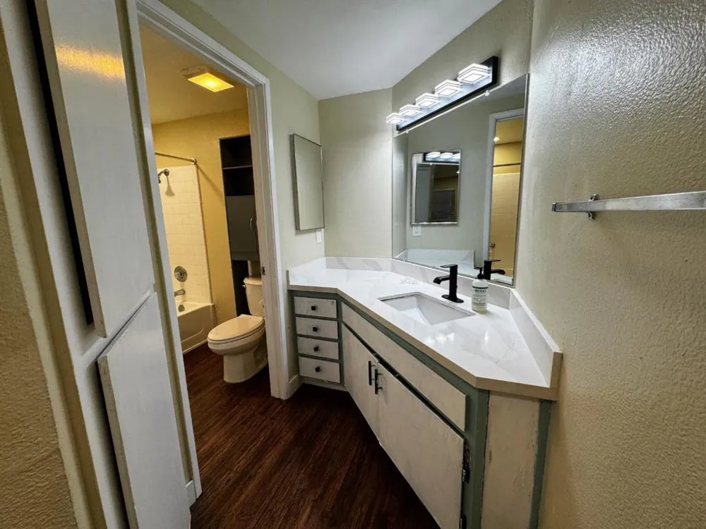 46852 Winema Fremont, CA 94539
