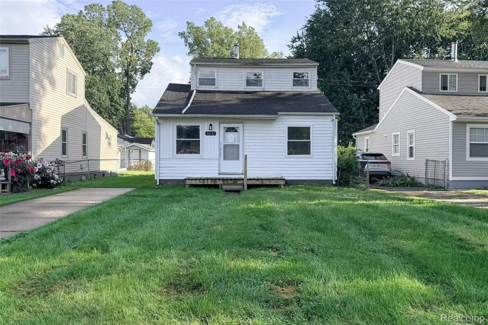 26137 Superior Road Taylor City, MI 48180