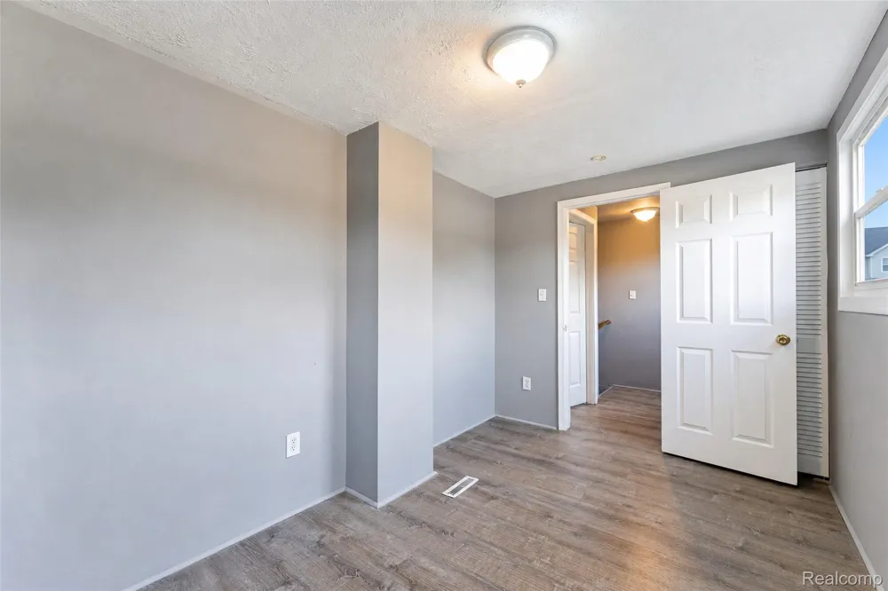26137 Superior Road Taylor City, MI 48180