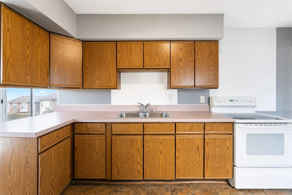 26137 Superior Road Taylor City, MI 48180