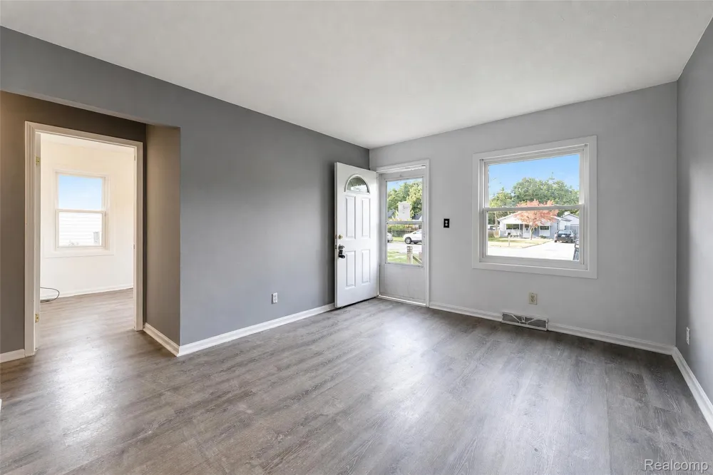 26137 Superior Road Taylor City, MI 48180