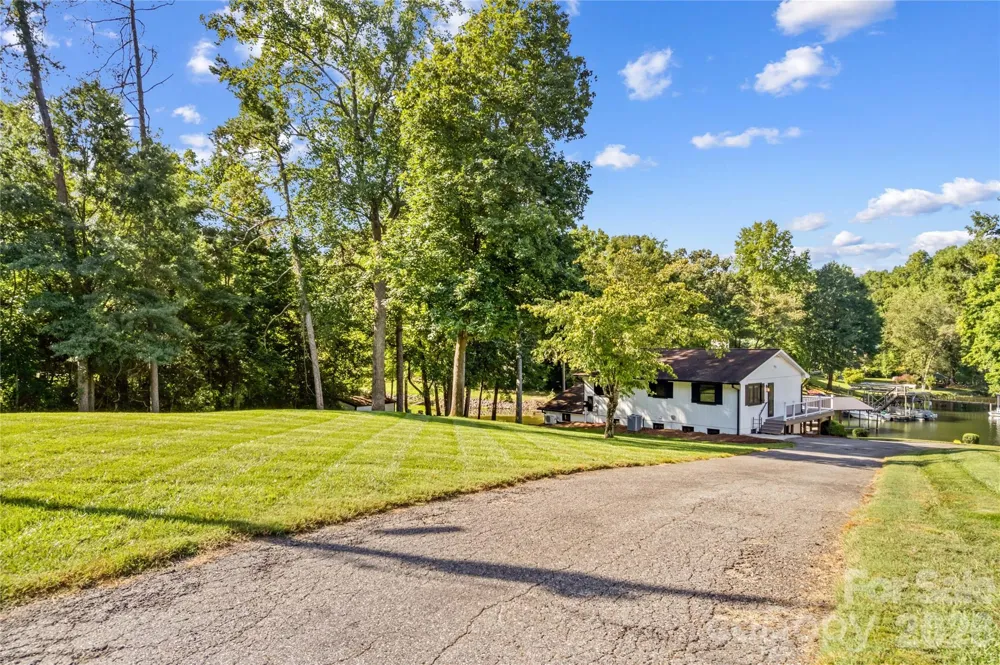 150 Shady Cove Drive Troutman, NC 28166