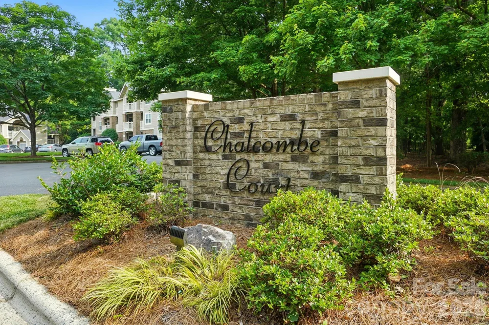 5007 Sharon Road Charlotte, NC 28210