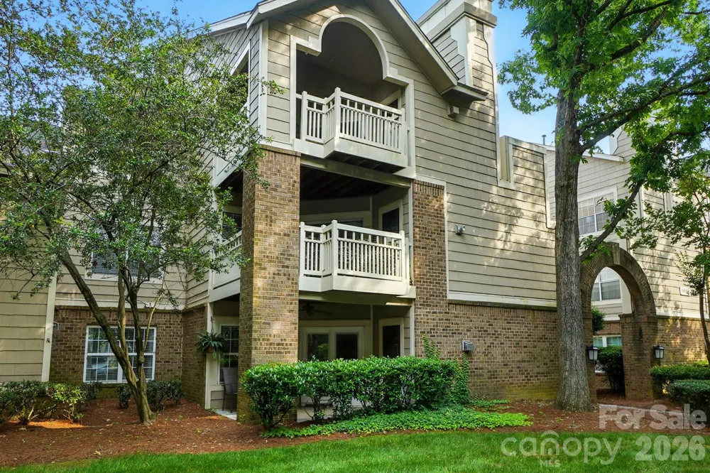 5007 Sharon Road Charlotte, NC 28210