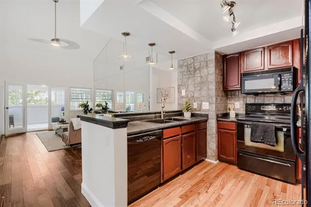 9304 Miles Drive Lone Tree, CO 80124