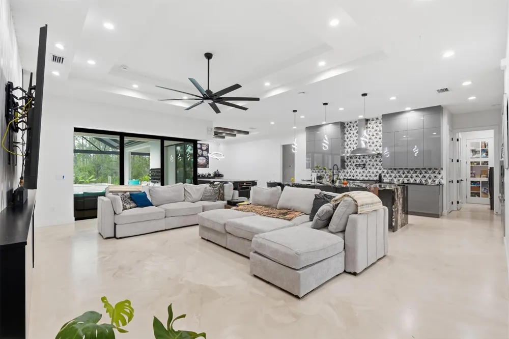 6547 BEEDLA STREET North Port, FL 34291