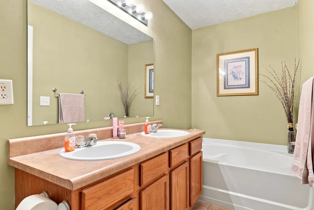2007 Ethan Ln Antioch, TN 37013
