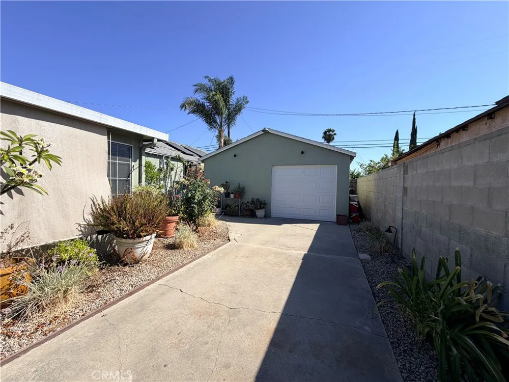 15930 Harvest Moon La Puente, CA 91744