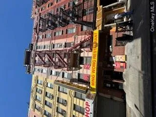 61 Mott Street New York (Manhattan), NY 10013