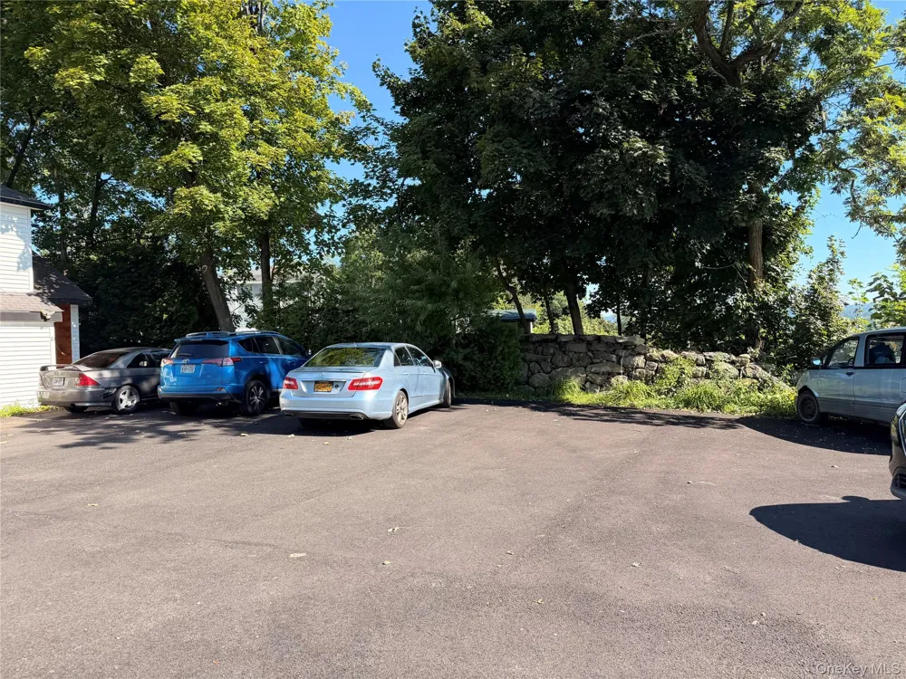66 Ondaora Parkway #6 Highland Falls, NY 10928