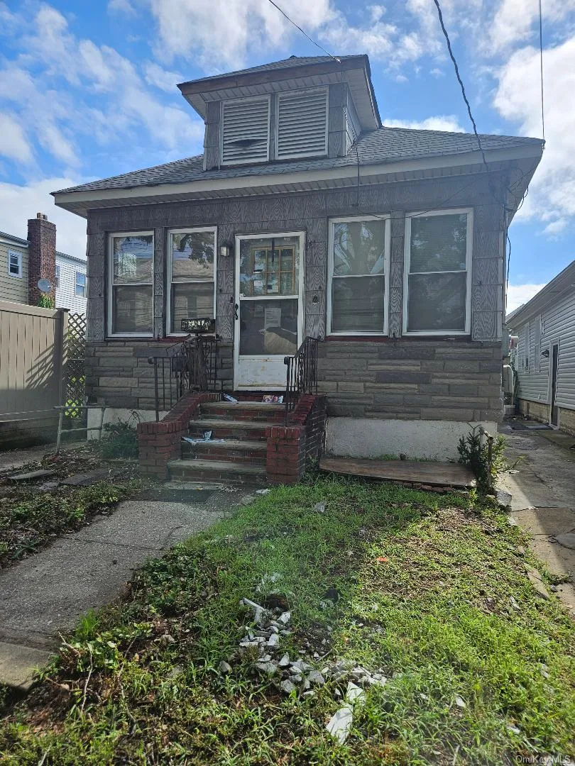 2547 123rd Street College Point, NY 11354