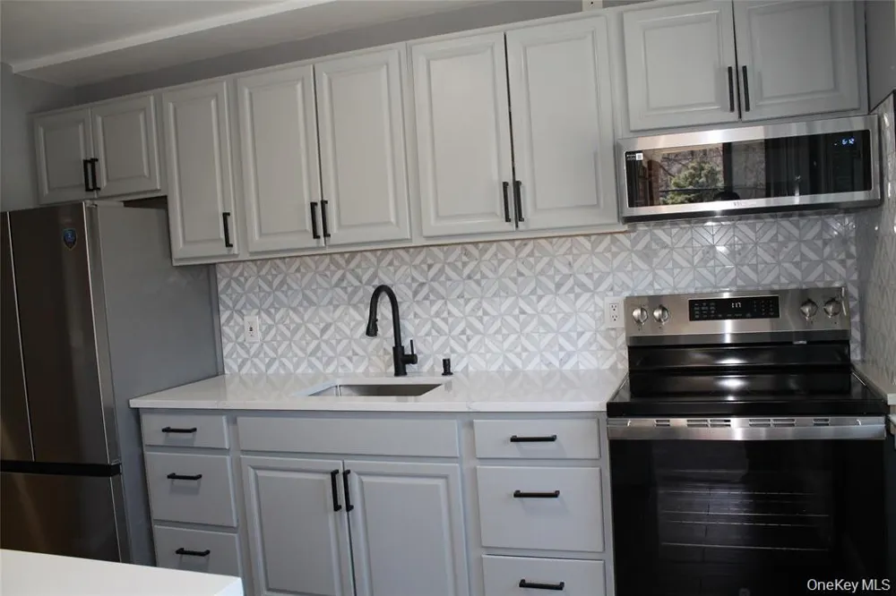 810 Blooming Grove Turnpike #7 New Windsor, NY 12553