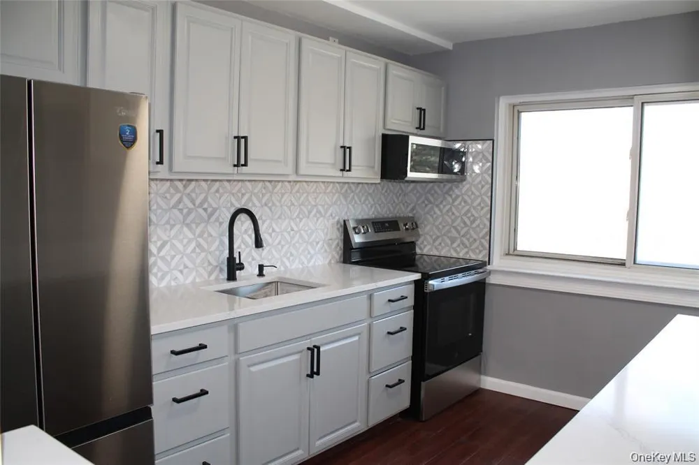 810 Blooming Grove Turnpike #7 New Windsor, NY 12553