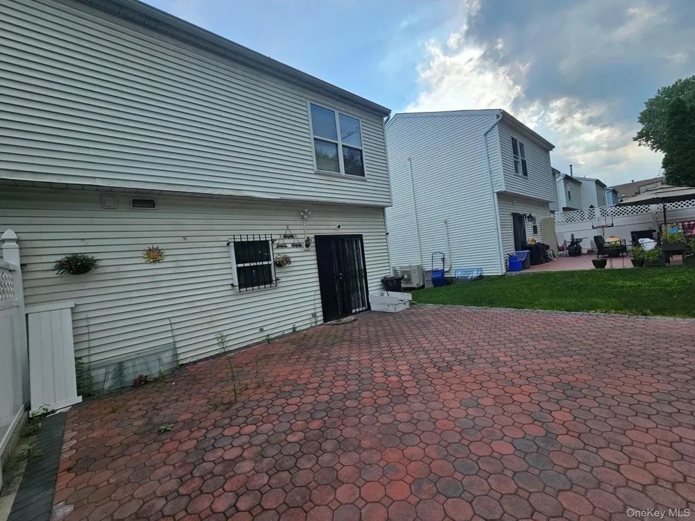 49 Beechwood Avenue Mount Vernon, NY 10553