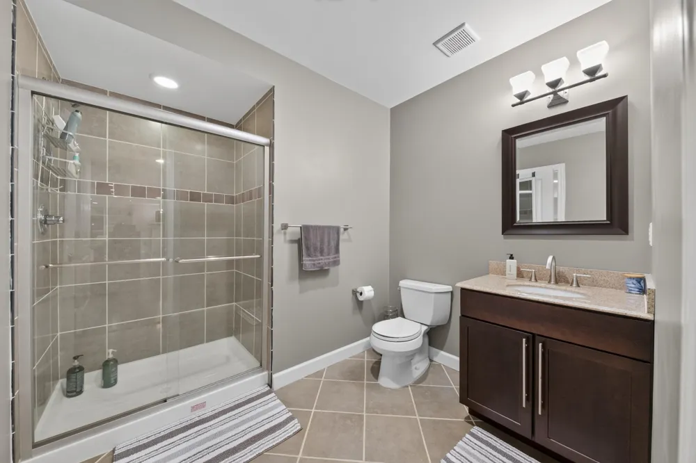 613 Aylesbury Court Canton, MI 48187