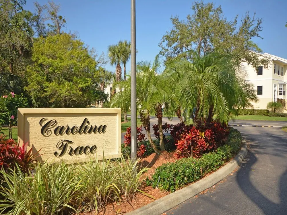 1640 42nd Square #103 Vero Beach, FL 32960