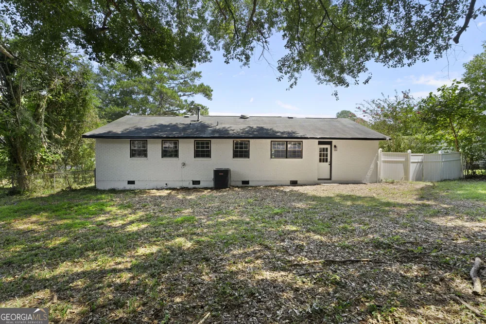 6787 Dnae Ct Riverdale, GA 30274