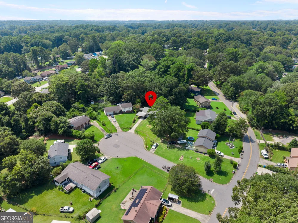 6787 Dnae Ct Riverdale, GA 30274