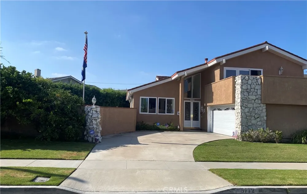 5772 Trinette Garden Grove, CA 92845