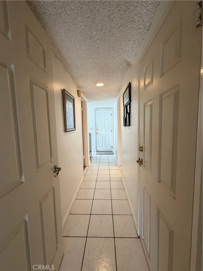 5772 Trinette Garden Grove, CA 92845