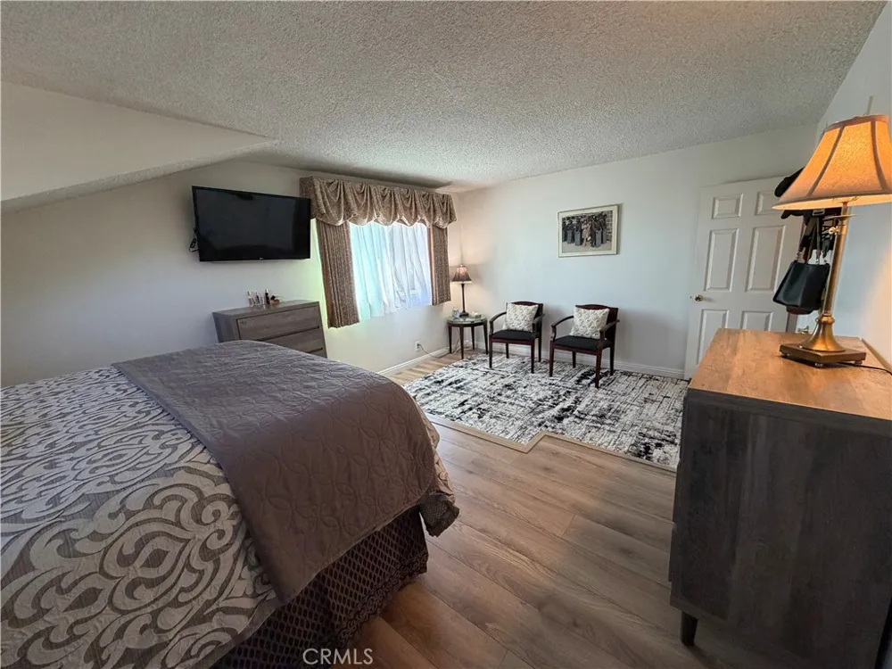 5772 Trinette Garden Grove, CA 92845