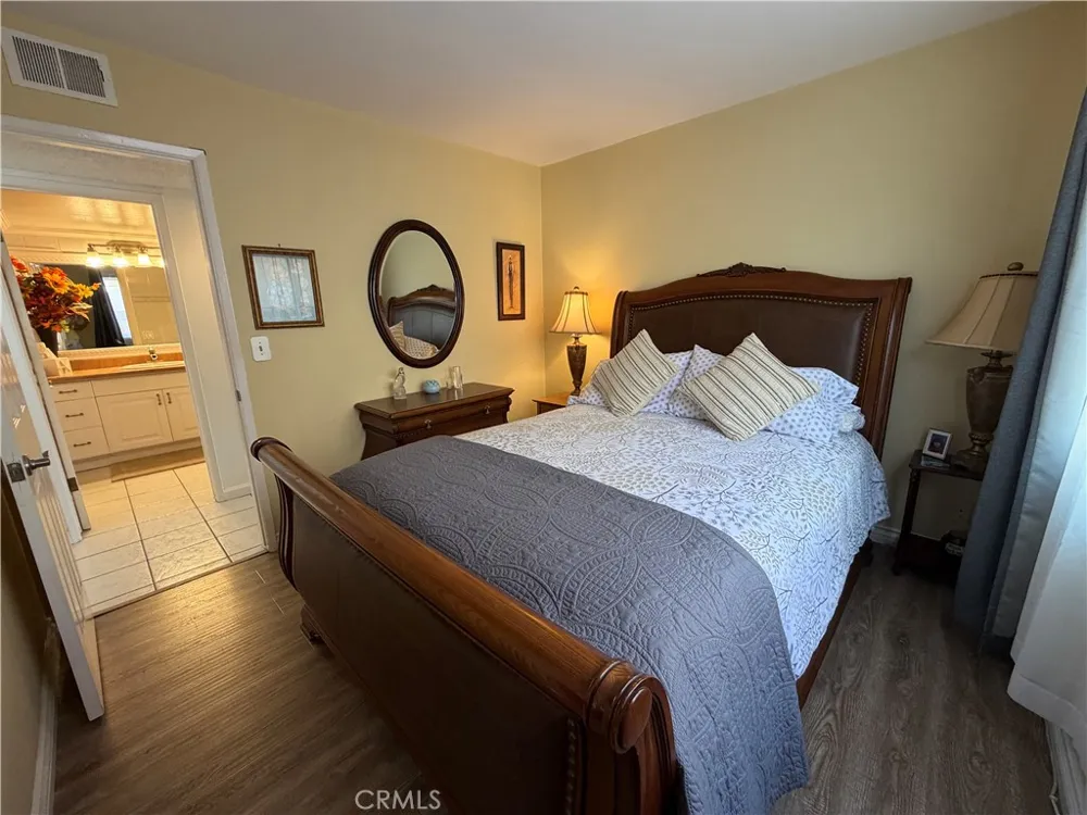5772 Trinette Garden Grove, CA 92845