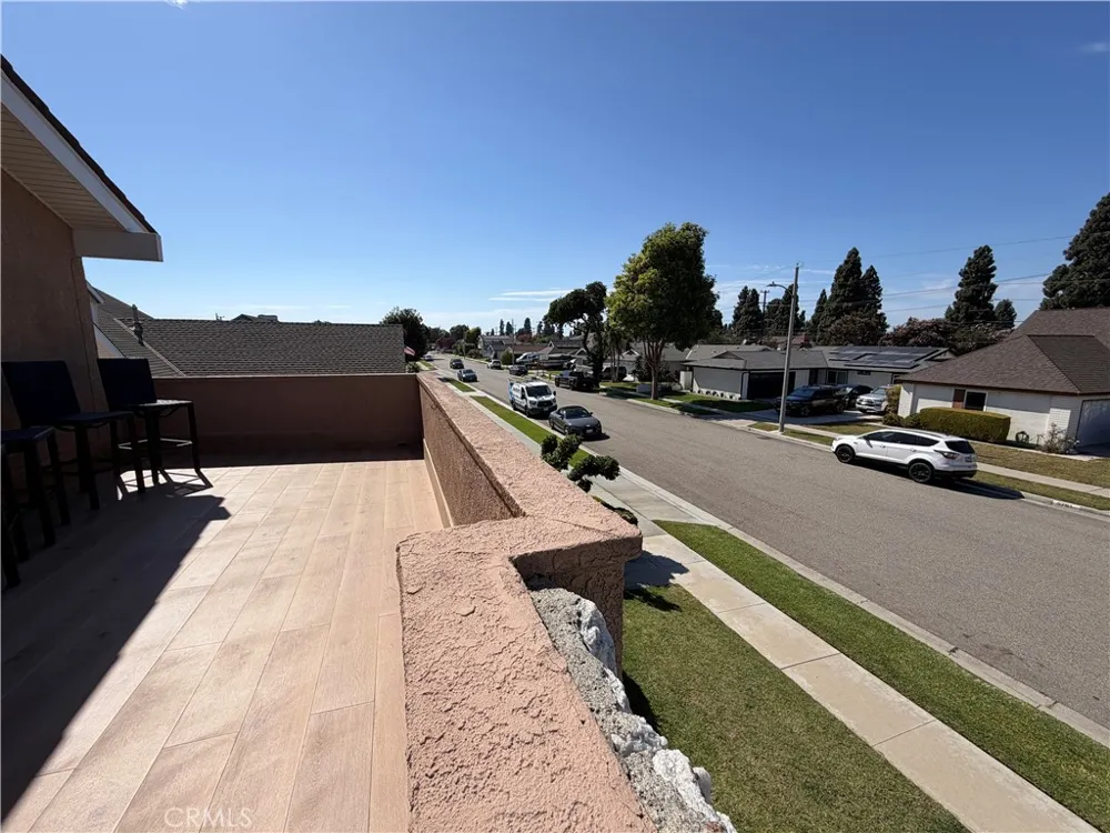 5772 Trinette Garden Grove, CA 92845