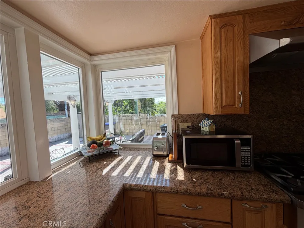 5772 Trinette Garden Grove, CA 92845