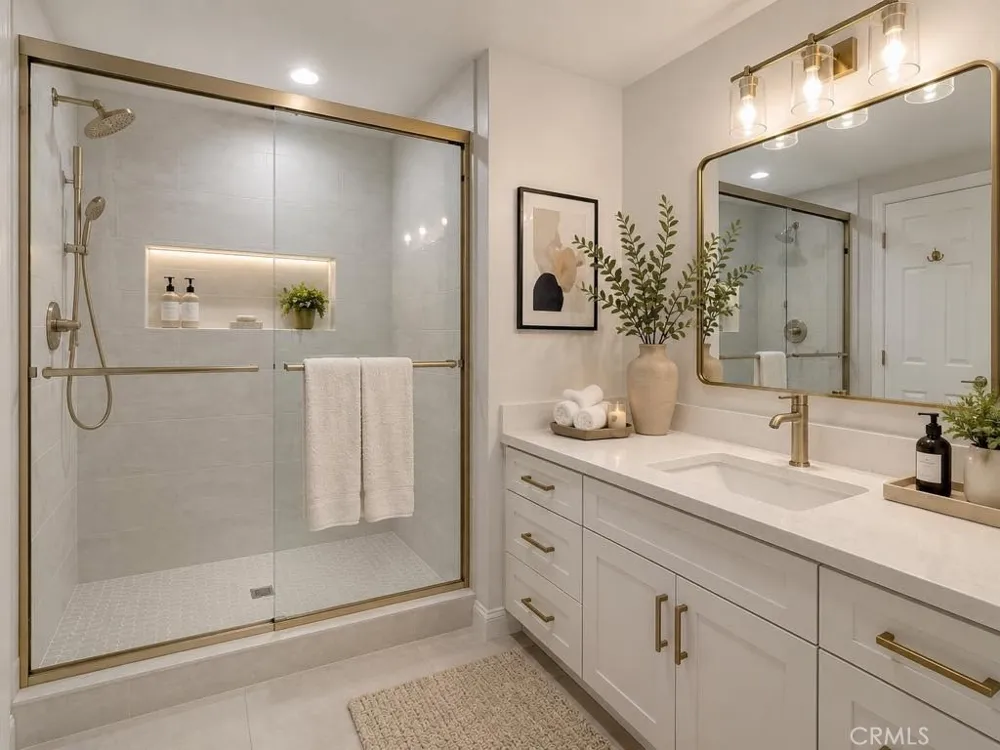 5772 Trinette Garden Grove, CA 92845