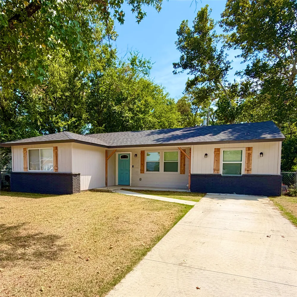 19552 E 1st Place Tulsa, OK 74108