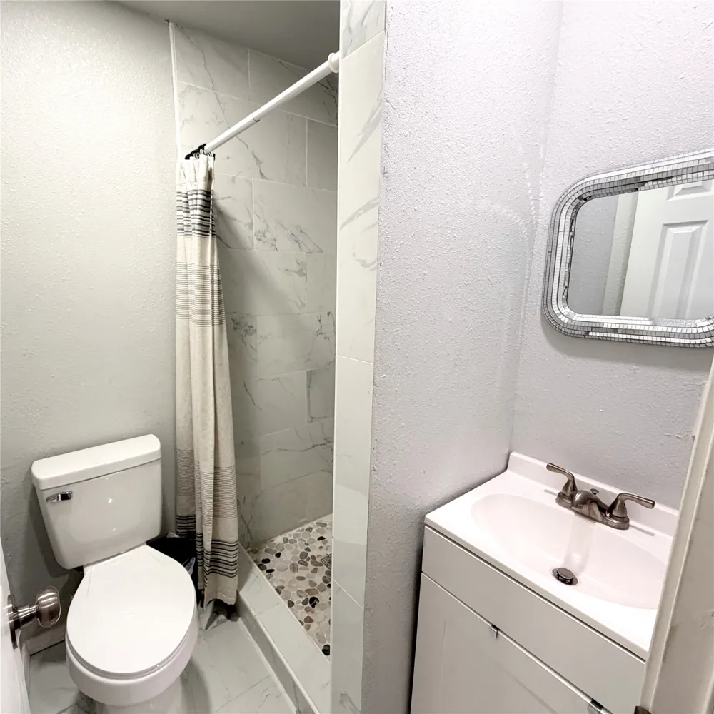 19552 E 1st Place Tulsa, OK 74108