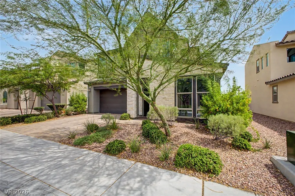 8300 Charleston Peak Street Las Vegas, NV 89166