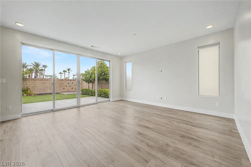 8300 Charleston Peak Street Las Vegas, NV 89166