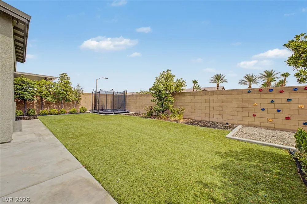 8300 Charleston Peak Street Las Vegas, NV 89166