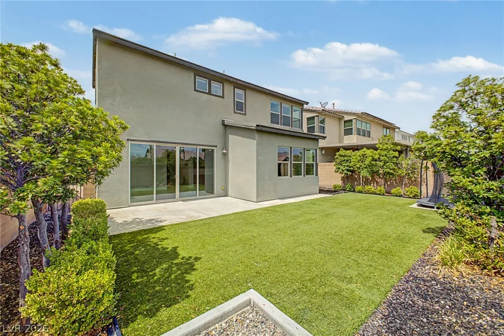 8300 Charleston Peak Street Las Vegas, NV 89166