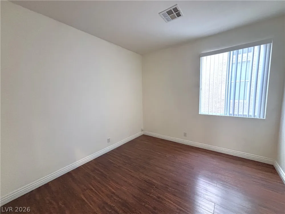 9854 Ridge Hill Avenue Las Vegas, NV 89147