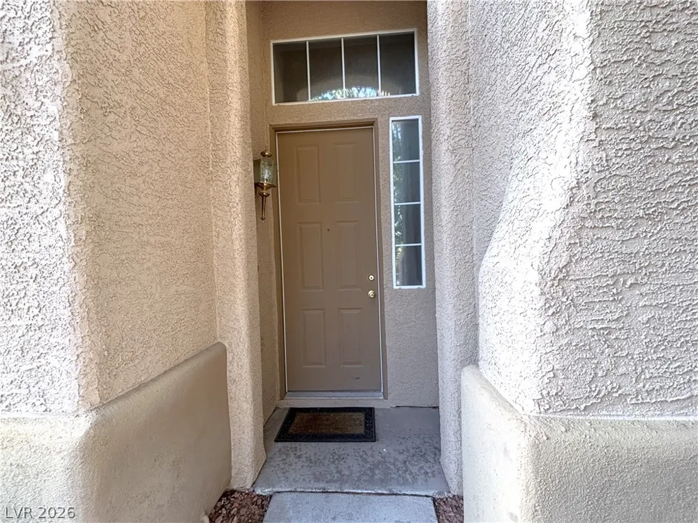 9854 Ridge Hill Avenue Las Vegas, NV 89147