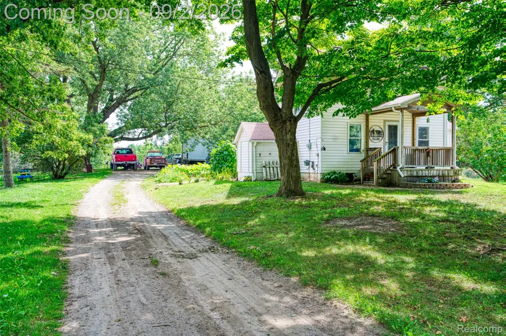 9225 Cook Road Gaines Township, MI 48436