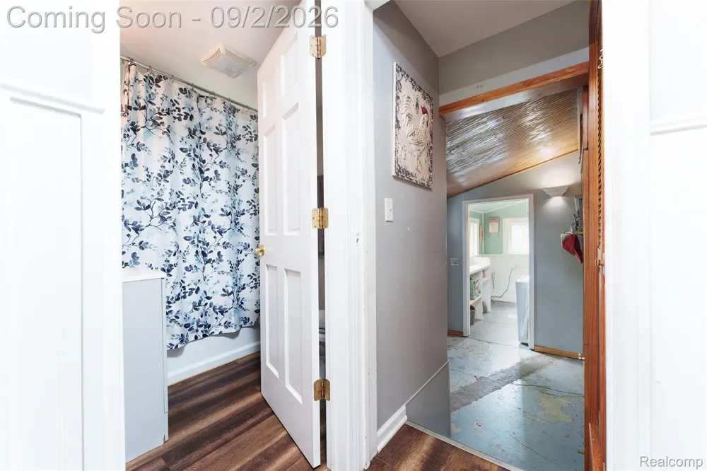 9225 Cook Road Gaines Township, MI 48436